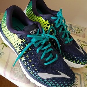 Brooks Pure Flow 5 Sneakers